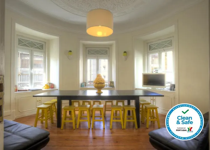 Angola - 8bedrooms شقة