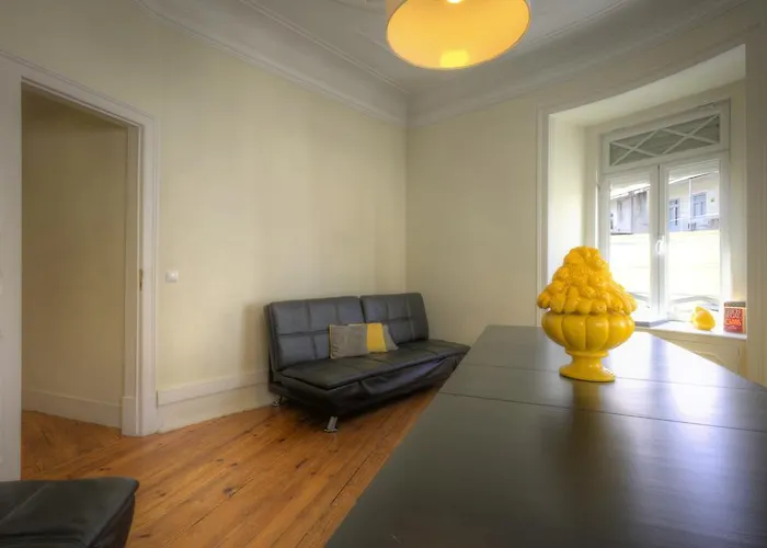 Angola - 8bedrooms شقة